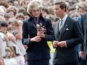 Rok 1985 a dalí návtva Austrálie. Charles a Diana jsou v Melbourne.