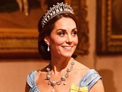 Vévodkyn z Camridge dostala od královny Královský rodinný ád Albty II. Na...
