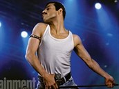 Rami Malek jako Freddie Mercury v novém filmu Bohemian Rhapsody.