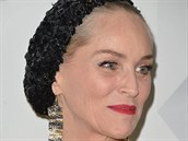 edesátnice Sharon Stone ví, jak na stárnutí.