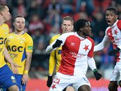 Slavia velmi spoléhá i na dvojici afrických bojovník Michael Ngadeu a Simone...