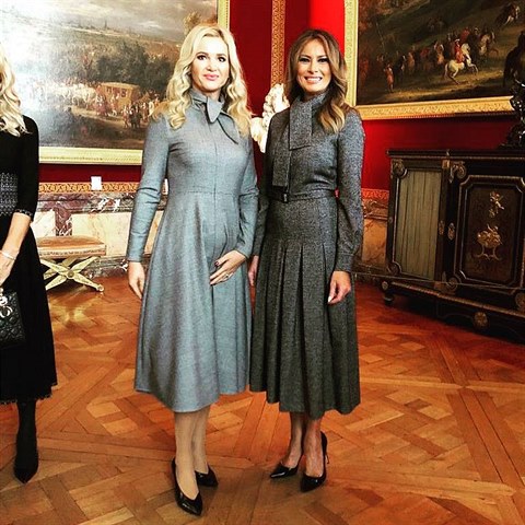 Monika Babiov a Melania Trump.