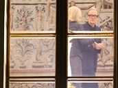 Bill Nighy si uíval na Praském hrad.