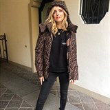 Chiara Ferragni se na cestu na mraziv Prahy jaksepat vyzbrojila.