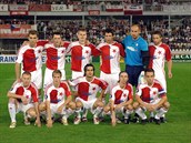 Gaúcho (uprostřed v dolní řadě) si se Slavií zahrál i evropské poháry.