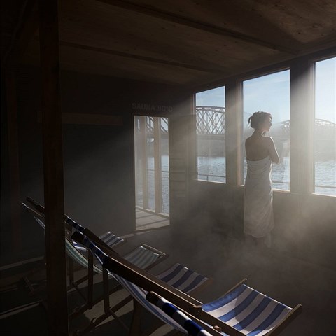 Lze si pedstavit romantitj vhled z odpovrny sauny?