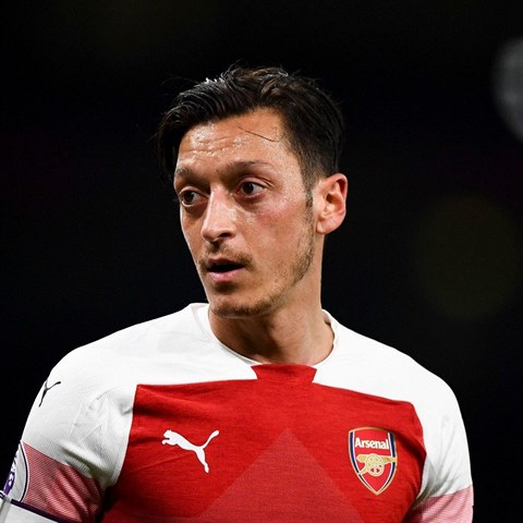 Mesut zil, nejvt hvzda Arsenalu.