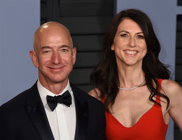 Jeff Bezos bude platit.