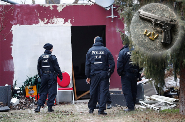 Policisté prohledávali piblin ticet objekt v Berlín i Braniborsku.