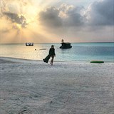 Rytmus Jasminu Alagič vyvezl na Maledivy.