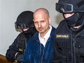 Z vrady Antonína Bly byl obvinn bodyguard Frantika Mrázka Pavel rytr,...