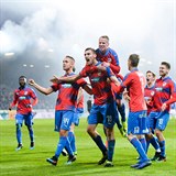 Plze porazila ve lgru fotbalov ligy Slavii 2:0 a v boji o titul na ni...