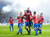 Plze porazila ve lágru fotbalové ligy Slavii 2:0 a v boji o titul na ni...