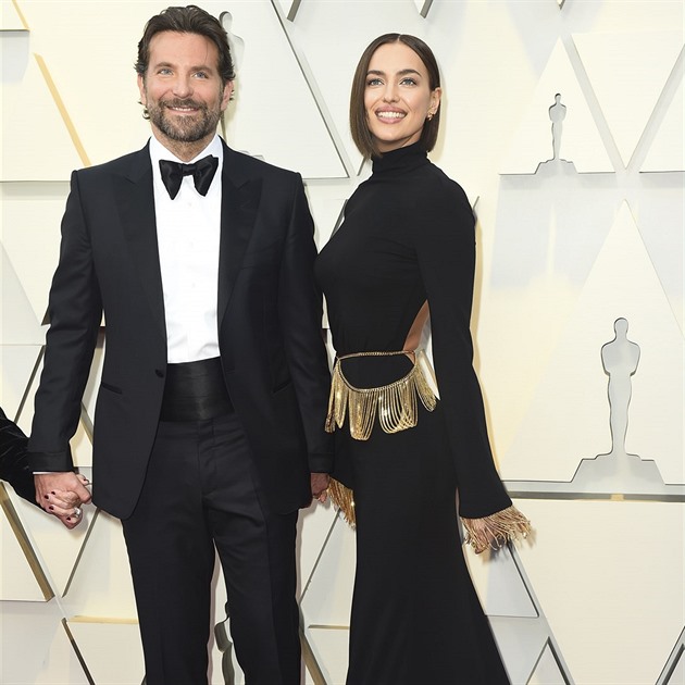 Do erné se zamilovali i Bradley Cooper a Irina Shayk