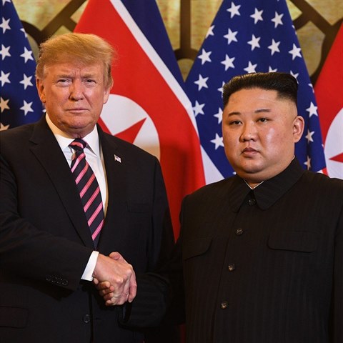 Donald Trump a Kim ong-un bhem setkn ve Vietnamu