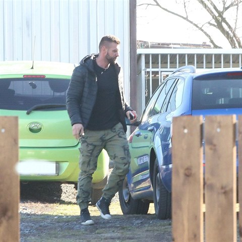 Jej� oporou je partner Petr Pla�ek.