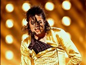 Michael Jackson nemá ani deset let po své smrti klid.