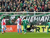 Slavii poslal do vedení na Bohemians z penalty Tomá Souek.