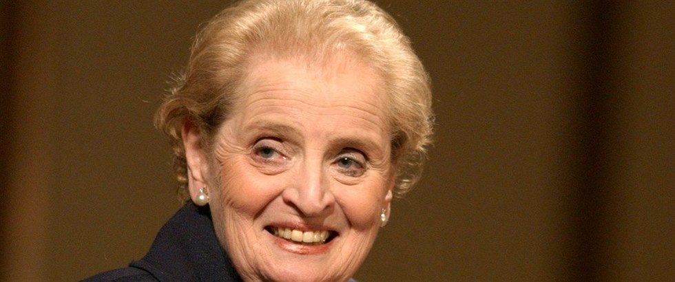 Madeleine Albright je bývalá ministryn zahraniních vcí USA.  Bhem první...