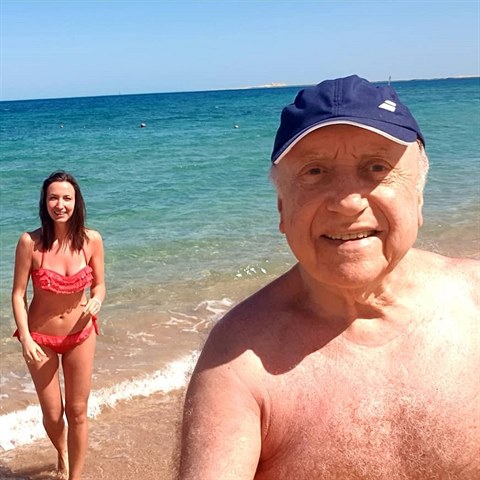 Felix Slovek s Luci Gelemovou vyrazili na dovolenou.