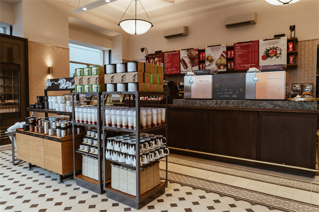 Ve 4 nových kavárnách Starbucks si vychutnejte kávu bhem nákup i pi procházkách