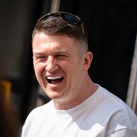 Tommy Robinson je znm provokatr.