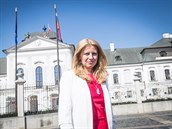 Zuzana aputová je nová slovenská prezidentka.