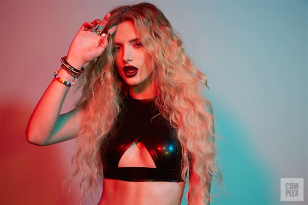 Bella Thorne je nerada vidna opilá