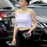 Braless Ariel Winter goes shopping for shoes with her boyfriend