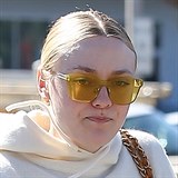EXCLUSIVE: Makeup Free Dakota Fanning wears Isabelle Marant sneakers whilst grabbing a coffee