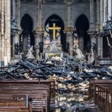 Notre-Dame po niivm poru