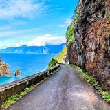 Silnice na Madeie jsou zk a klikat, o peven nen nouze.