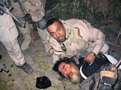 Saddám Husajn byl obvinn z válenách zloin, genocidy a násilí na vlastním...
