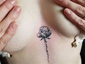 tetovani kolem prsou 11
