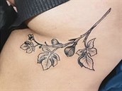 tetovani kolem prsou 17