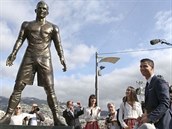 Cristiano Ronaldo má vlastní sochu s velmi kvalitní erekcí