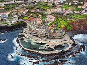 Madeira je souástí Portugalska.