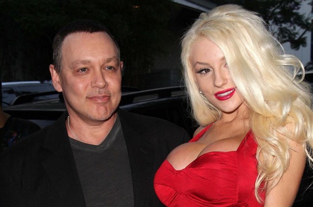 Courtney Stodden a Doug Hutchinson