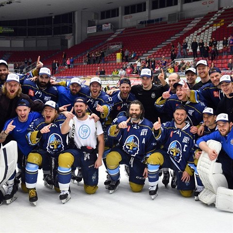 Kladno se vrac po pti letech do hokejov extraligy.