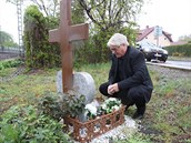 Josef Rychtá navtívil hrob Ivety Bartoové.