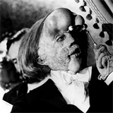 Joseph Merrick se dky doktorovi (Anthohny Hopkins) dostal mezi londnskou...