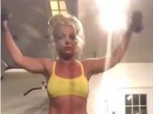 Britney Spears se chce dostat zpátky do formy.