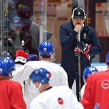 Trenér Miloš Říha by rád ukončil hokejové čekání na medaili.
