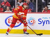 Michael Frolík hraje v NHL za Calgary Flames.