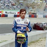 Senna havaroval v San Marinu.