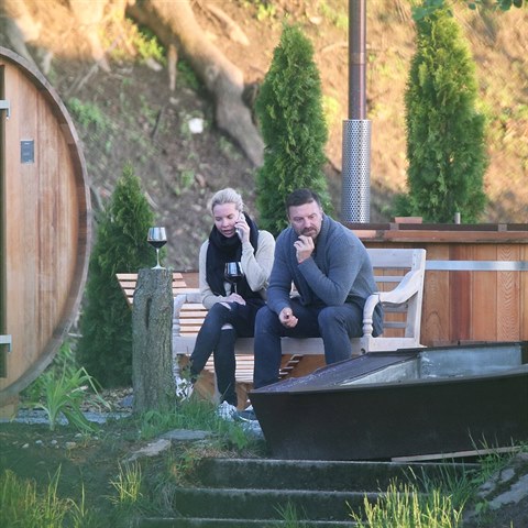 Tomáš Řepka a Kateřina Kristelová během wellness pobytu v Resortu Mlýn Černovice
