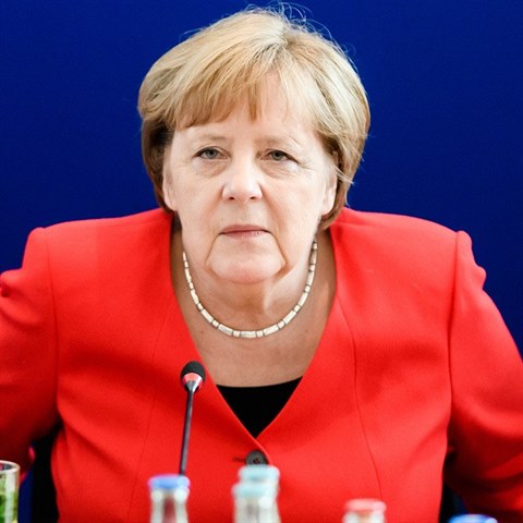 Angelu Merkel vsledky voleb do EP pli nenadchly.