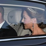 Kate Middleton s princem Williamem na banketu královny Alžběty II.