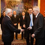 Prezident Milo Zeman spolu s americkm velvyslancem Stephenem B. Kingem