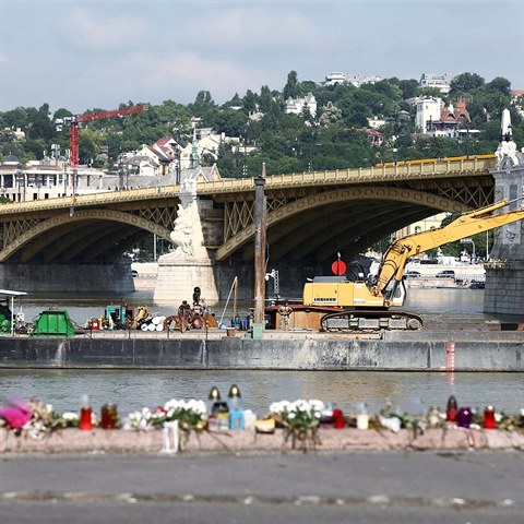 Zchrani stle ptraj po tlech. Za lodn nehodu byl do vazby posln...